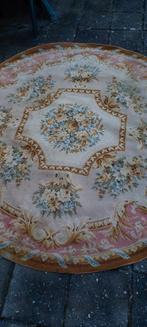 Leuk rond vintage tapijt in Stadskanaal, Ophalen