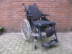 Invacare Action5 rolstoel 43 cm beensteunen voorgevormde rug, Diversen, Ophalen of Verzenden, Inklapbaar, Zo goed als nieuw, Duwrolstoel