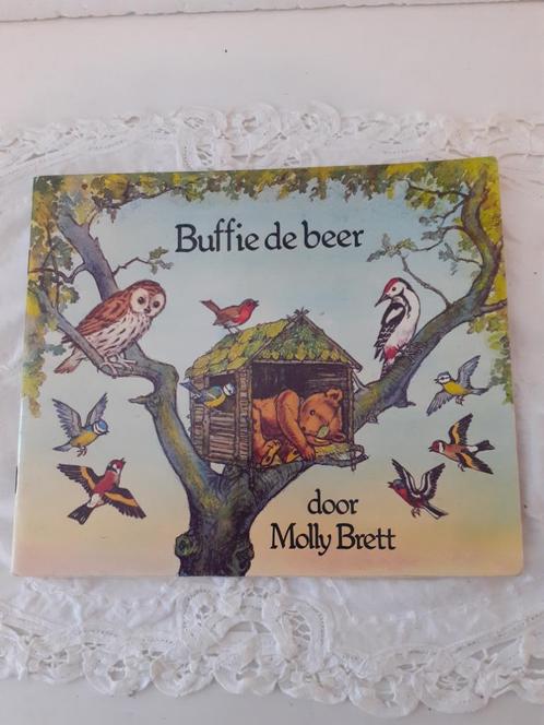 Molly Brett - Buffie de beer - 2de druk Thieme Zutphen 1978, Boeken, Kinderboeken | Jeugd | onder 10 jaar, Zo goed als nieuw, Fictie algemeen