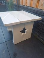 Tafeltje H: 46cm B: 60cm D: 57,5cm, Ophalen, Zo goed als nieuw