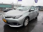 Toyota Auris 1.8 Hybrid Touring Sports CVT 2015 Grijs, Bluetooth, 28 km/l, 345 kg, Te koop