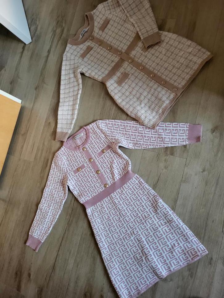 Twee elegante jurken 140 146 zara h&m look roze
💫, Kinderen en Baby's, Kinderkleding | Maat 140, Nieuw, Meisje, Jurk of Rok, Ophalen of Verzenden