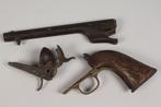 Gezocht vrijgestelde onderdelen revolver colt remington, Ophalen of Verzenden, Landmacht