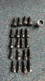 BMW wielsloten en bouten originele BMW., Ophalen of Verzenden