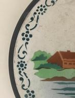 Franse brocante aardewerk onderzetter met vernikkelde rand, Ophalen of Verzenden, Zo goed als nieuw, Overig