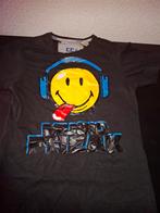T shirt met smiley 146-152, Ophalen, Zo goed als nieuw