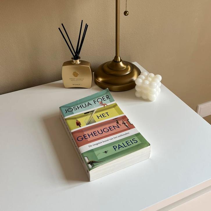 Het geheugenpaleis - Joshua Foer, Boeken, Overige Boeken, Zo goed als nieuw, Ophalen of Verzenden