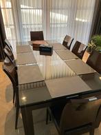 Eettafel en 8 stoelen met Swarovski stenen, Ophalen, Gebruikt, Hoogglans bruin, 6 tot 8 stoelen