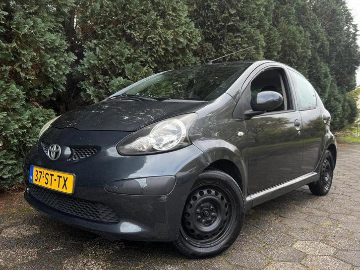 Toyota Aygo 1.0-12V, Auto's, Toyota, Bedrijf, Te koop, Aygo, ABS, Airbags, Radio, Startonderbreker, Benzine, Euro 4, A, Hatchback