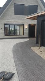 Stratenmaker, Diensten en Vakmensen, Tuinmannen en Stratenmakers, Bestrating