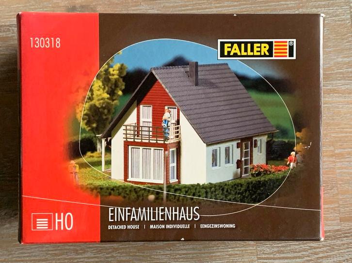 Faller Eengezinswoning 130318 - Nieuw in doos!, Hobby en Vrije tijd, Modeltreinen | H0, Nieuw, Brug, Tunnel of Gebouw, Ophalen of Verzenden