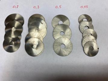 Zaagfreesjes beschikbaar voor biedingen