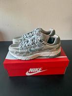 Nike P-6000 Cream Silver Clay Green | EU 43, Overige kleuren, Nieuw, Ophalen of Verzenden, Sneakers of Gympen