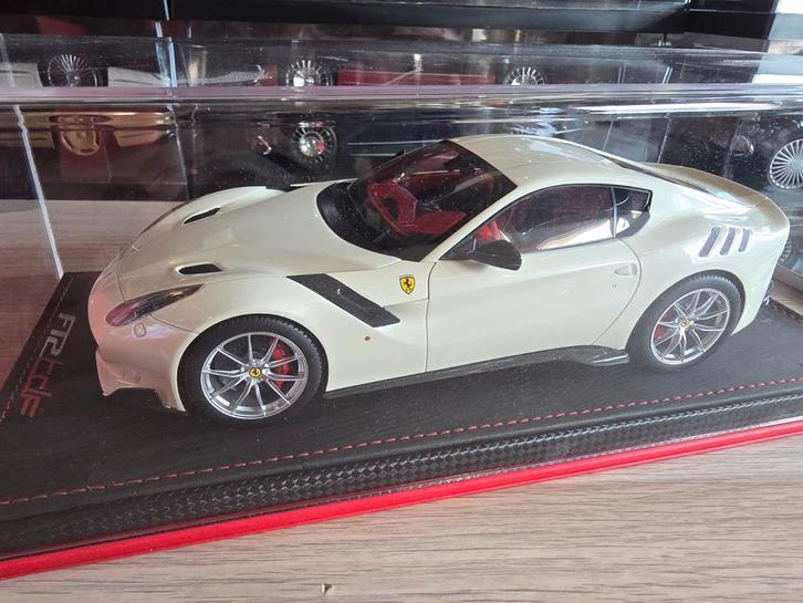 Ferrari F12 TDF 1:18 MR models, Hobby en Vrije tijd, Modelauto's | 1:24, Zo goed als nieuw, Auto, Overige merken, Ophalen