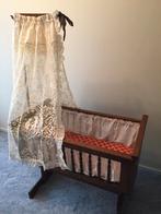 Eiken houten wiegje, Ophalen, Zo goed als nieuw, Wieg