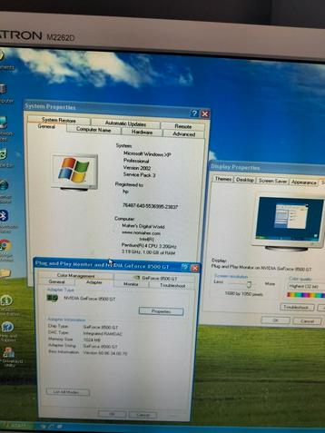 Vintage HP Compaq Desktop PC  beschikbaar voor biedingen