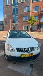 Nissan Qashqai 1.6 2WD 2009 Wit, Auto's, Voorwielaandrijving, 15 km/l, 4 cilinders, 700 kg