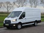 Ford E-Transit 350 L4H3 Trend 68 kWh Airco Automaat Koerier, Auto's, Bestelauto's, Automaat, Gebruikt, Wit, Grijs