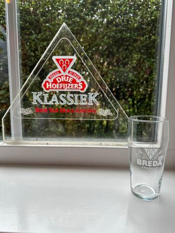 Drie Hoefijzers Bierglas beschikbaar voor biedingen