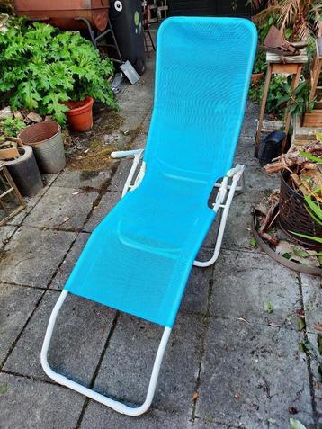 Te koop 2 opvouwbare ligbedden beschikbaar voor biedingen