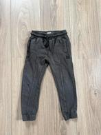 Daily7 broekje - maat 104, Broek, Gebruikt, Ophalen of Verzenden, Jongen