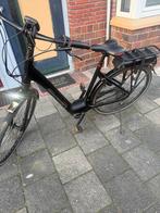 Koga E-bike met rode accenten - Comfortabel en betrouwbaar, Versnellingen, Zo goed als nieuw, 53 tot 57 cm, Ophalen