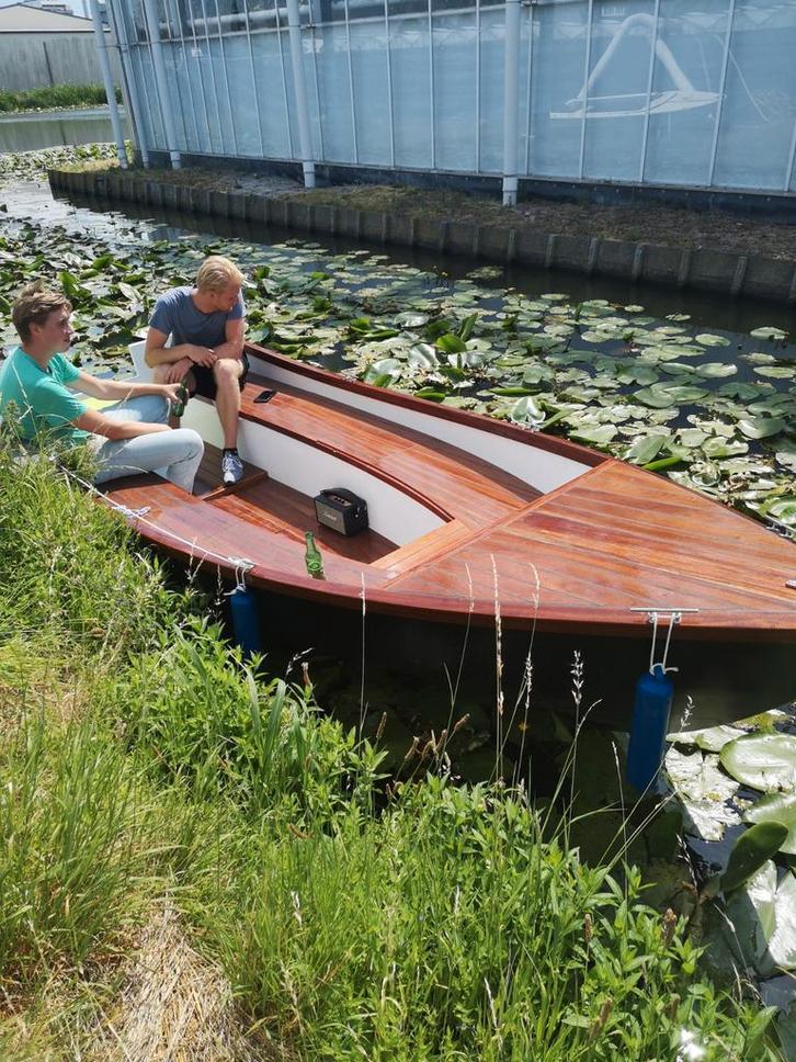 Plezier sloep, Watersport en Boten, Sloepen, Gebruikt, Tot 10 pk, 3 tot 6 meter, Buitenboordmotor, Benzine, Hout, Ophalen