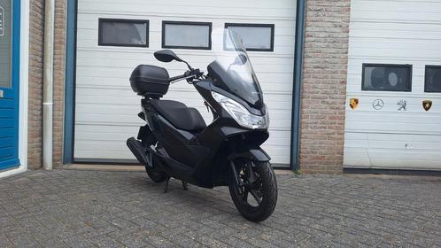 Nette Honda Pcx 150 | 3de eign | 2014 | Abs | motorscooter, Motoren, Motoren | Honda, Bedrijf, Scooter, Ophalen of Verzenden