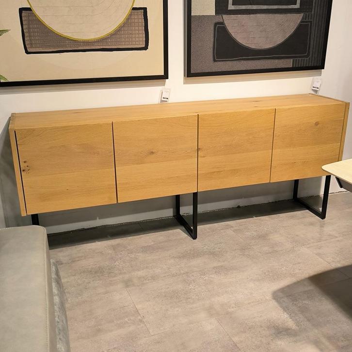 NIEUW: Xooon Dressoir Carving 210 Cm Natural, Huis en Inrichting, Kasten | Dressoirs, Nieuw, 200 cm of meer, 25 tot 50 cm, Met deur(en)
