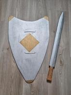 Zelfgemaakt schild en zwaard - hout /mdf, Ophalen, Gebruikt, Jongen of Meisje