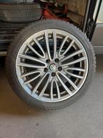 Alfa Romeo Giulia 18inch winterset, Auto-onderdelen, Banden en Velgen, Ophalen, 18 inch, Overige, Gebruikt