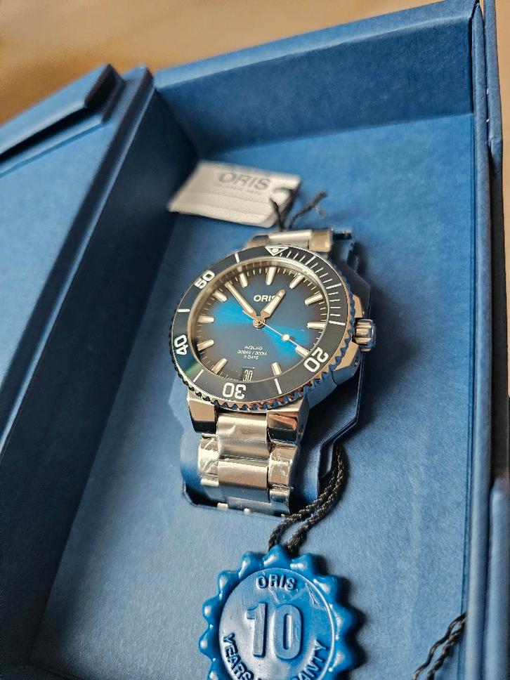 *UNWORN* Oris Aquis 41.5 Calibre 400 Blue 07/2025, Sieraden, Tassen en Uiterlijk, Horloges | Heren, Nieuw, Polshorloge, Overige merken