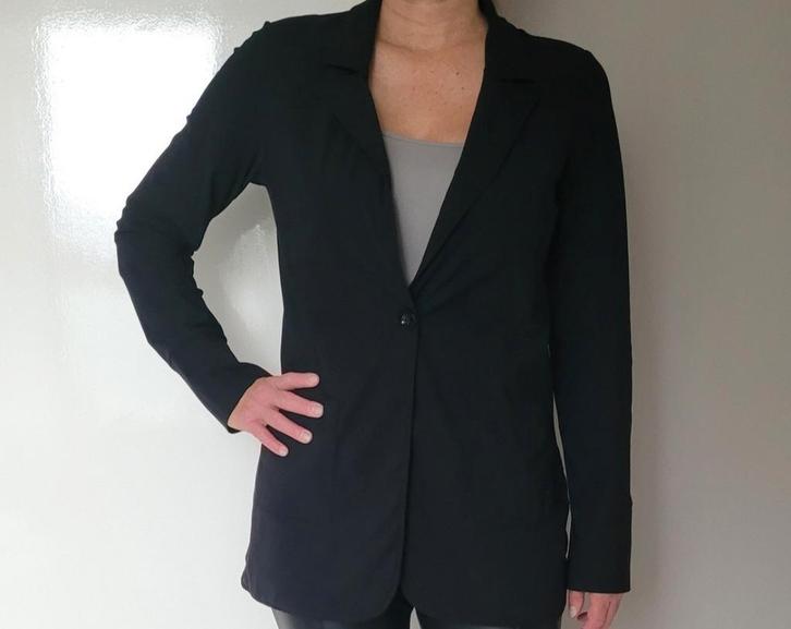 Studio Anneloes Blazer S Travelstof Zwart, Kleding | Dames, Jasjes, Kostuums en Pakken, Zo goed als nieuw, Jasje, Maat 36 (S)