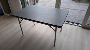 Campingtafel Isabella beschikbaar voor biedingen