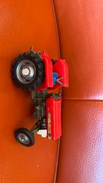 Massey Ferguson 595 tractor, Hobby en Vrije tijd, Modelauto's | 1:32, Ophalen of Verzenden, Zo goed als nieuw, Tractor of Landbouw