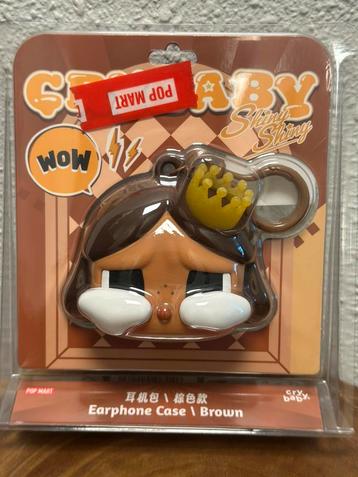 Popmart Crybaby “ Shiny Shiny “ earphone case beschikbaar voor biedingen