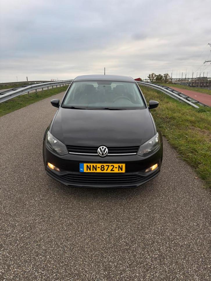 Volkswagen Polo 1.0 MPI 44KW 2016 Zwart, Auto's, Volkswagen, Particulier, Polo, Benzine, C, Hatchback, Handgeschakeld, Geïmporteerd