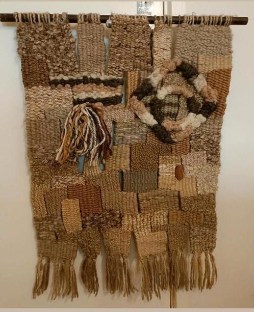 Vintage macramé wol geknoopt vrije textiele werkvorm kleed, Huis en Inrichting, Stoffering | Tapijten en Kleden, Gebruikt, 50 tot 100 cm