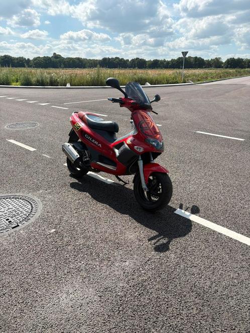 Gilera runner 172cc, stage 2, dd, dg op brom (niet te ruil), Fietsen en Brommers, Scooters | Piaggio, Ophalen of Verzenden