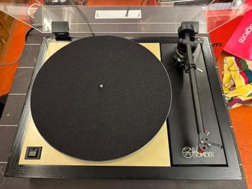 Linn Sondek LP12 zwart / Valhalla / Rega toonarm / Linn K18 beschikbaar voor biedingen