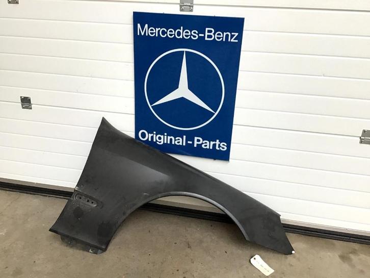 Mercedes W220 Rechter Voorscherm Spatbord S klasse Nieuw!, Auto-onderdelen, Carrosserie en Plaatwerk, Spatbord, Mercedes-Benz