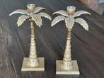 Twee kandelaars - goudkleurig., Ophalen, Zo goed als nieuw, Overige kleuren, 25 tot 50 cm