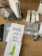 Wii spelcomputer, Spelcomputers en Games, Spelcomputers | Nintendo Wii, Ophalen, Gebruikt, Met 3 controllers of meer, Met games