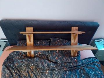 Massief houten boekenplank