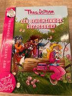 Thea Stilton - Een geheimzinnige liefdesbrief, Thea Stilton, Fictie algemeen, Ophalen of Verzenden, Zo goed als nieuw