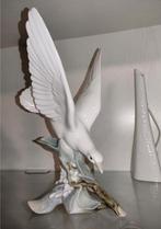Lladro duif, Verzamelen, Ophalen of Verzenden, Zo goed als nieuw, Beeldje of Figuurtje
