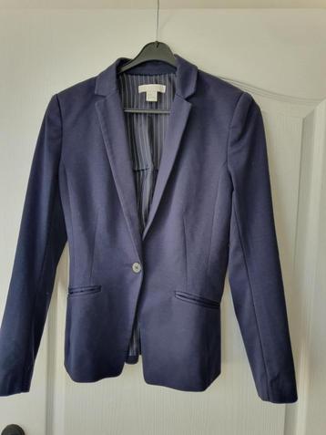 Donkerblauwe blazer H&M maat 36 beschikbaar voor biedingen