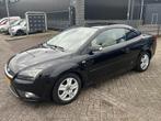 Ford FOCUS Coupe-cabriolet 2.0-16V Titanium Cabrio Leer LMV, Auto's, Beige, 4 cilinders, Cabriolet, 4 stoelen