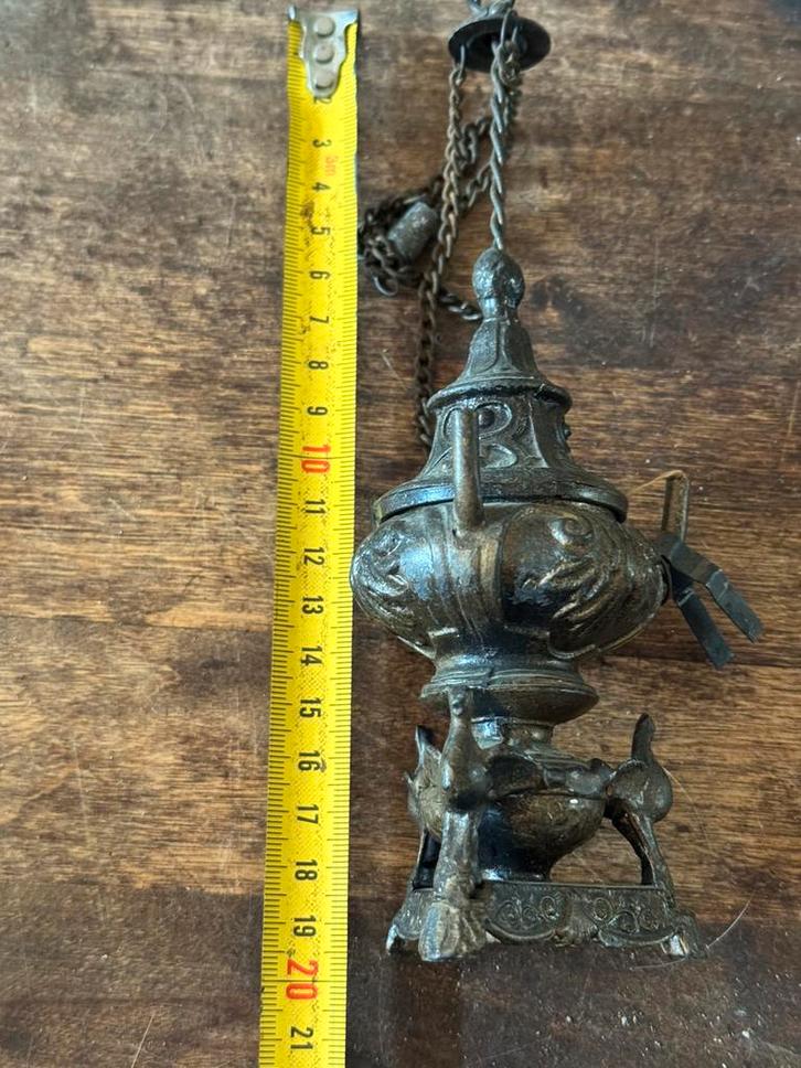 Zeer oud klein olielampje, Antiek en Kunst, Curiosa en Brocante, Ophalen of Verzenden