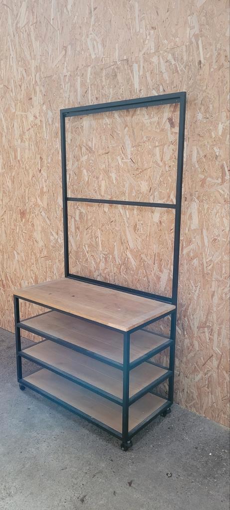 Zwart gepoedercoat metalen winkeldisplay, Huis en Inrichting, Kasten | Overige, Gebruikt, Ophalen